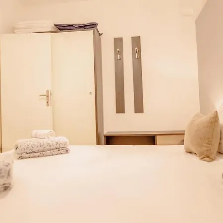 Central Apartment