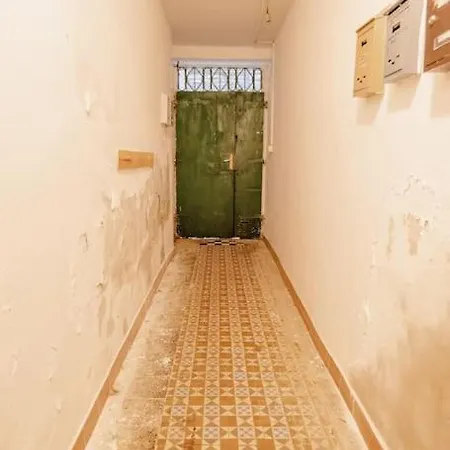 Apartment Central
